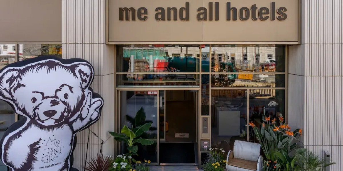 "Dieses Hotel macht einfach nur Spaß. Modern, peppig und frisch. Alte angestaubte Ideen komplett neu überdacht und mit Mut umgesetzt."
Danke für diesen gelungenen Beitrag <a href="/worldtravlr_net/">WORLDTRAVLR</a> 

fal.cn/3iQuL 
#meandall #ulm #opening