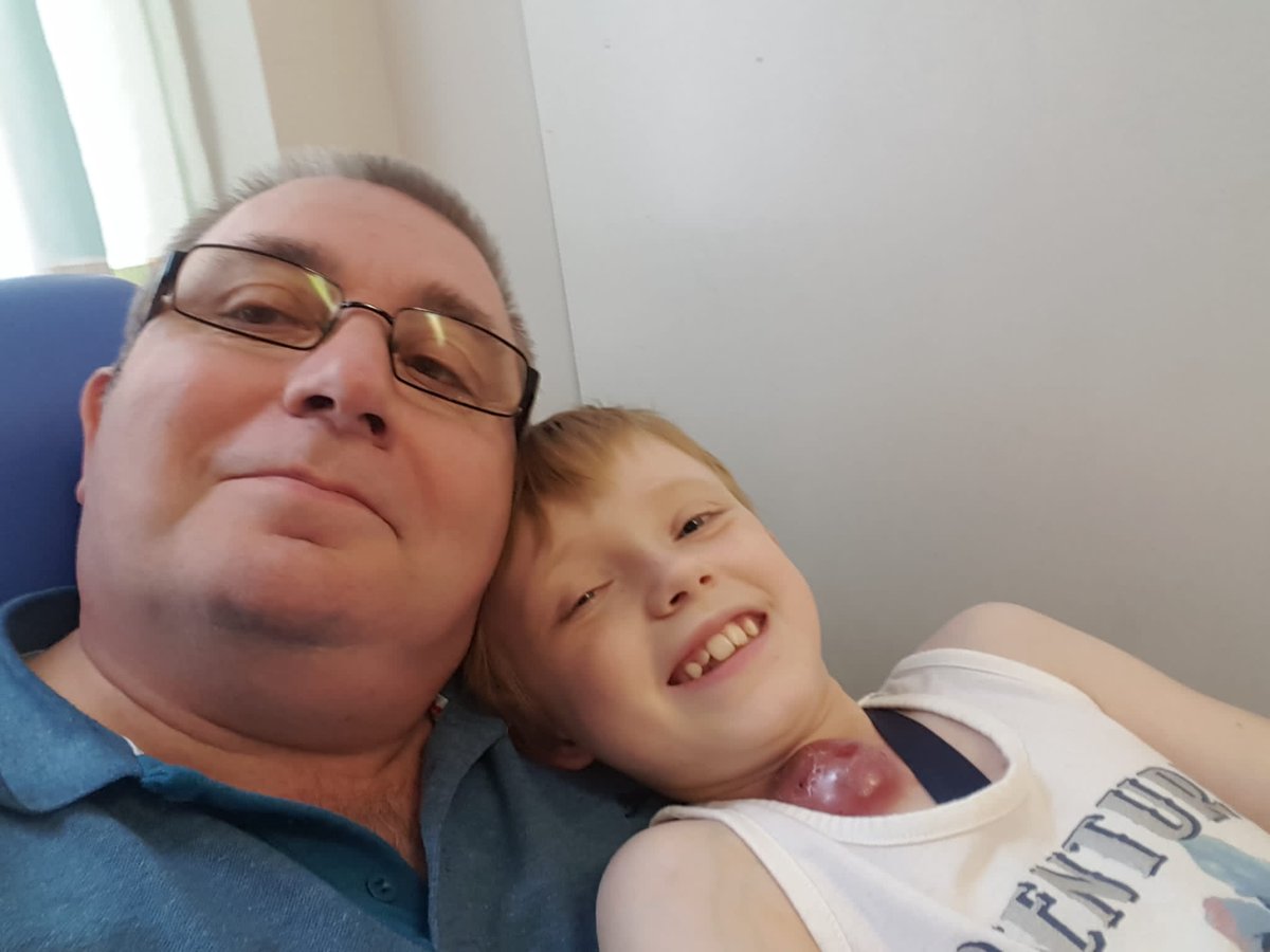 #roarforjess wishing our beautiful Doo Dar a happy heavenly 14th birthday and wishing grandad a happy birthday,  birthday twins, we will make sure grandad celebrates today as per your instructions Jess. Love you both to the unicorns and back 🎂💖🎁🎈