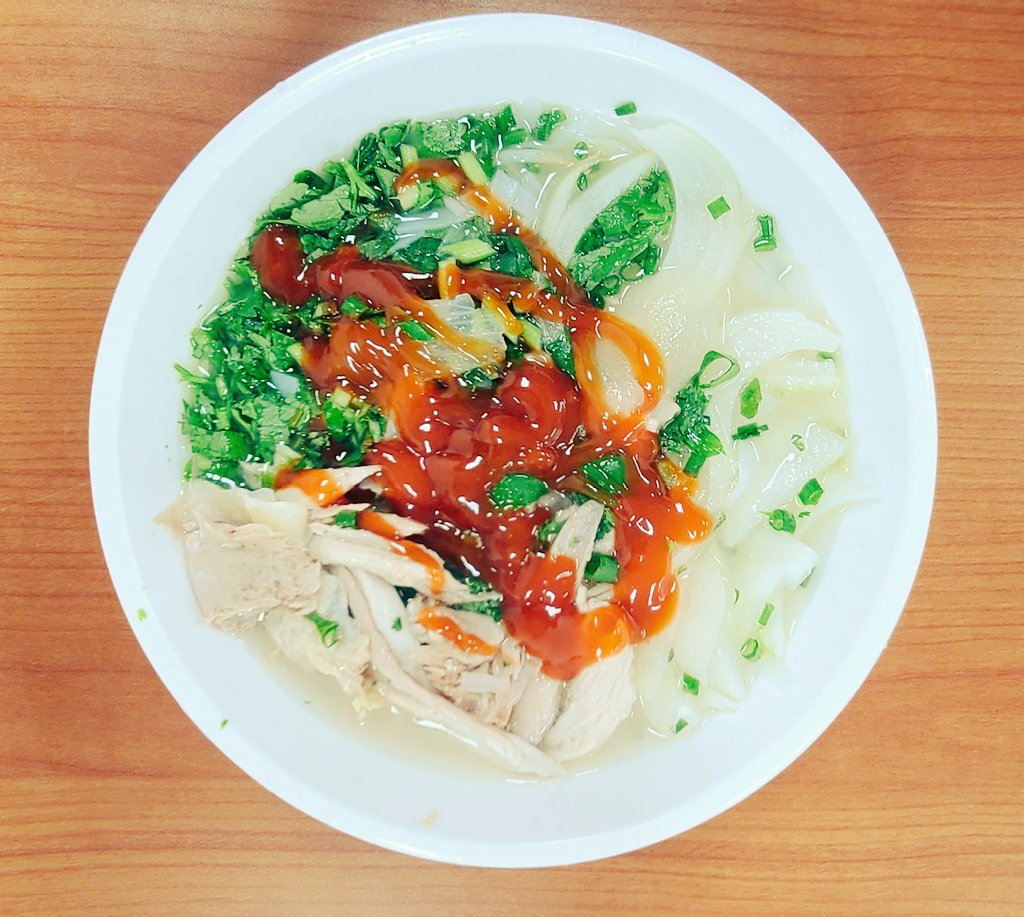 coreanol_'s tweet photo. La clase de cocina de hoy en el Centro Multicultural: Phở
#vidaenCorea #peruanaenCorea https://t.co/byRnv3a1iG