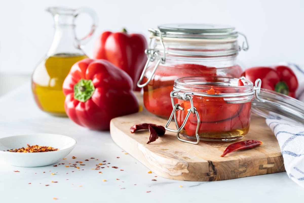 FriendsGlassUK's tweet photo. October means saying hello to Autumn - and also another #StoreCupboardStandbys delicious recipe idea https://t.co/h1PA4hBCz1