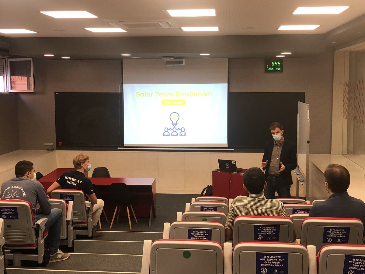 ETSIDI_UPM's tweet photo. Hoy en la @ETSIDI_UPM nos visitan los profesionales de Solar Team Eindhoven, nos explican la tecnología de su autocaravana solar ☀️ #Sostenibilidad #ElPoderDelSol #SolucionesSostenibles @Id4h_eelisa #somosUPM https://t.co/llbp5i7wEo