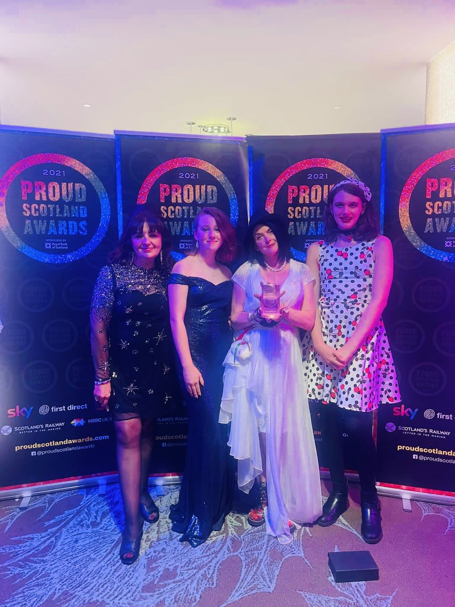 CallanderUnify's tweet image. They done it! We did it! #loudandproud @CallanderUnify @proudscotlanda1 @davidcarlyle_ @Rustie_Lee @ObanPride @BareProductions @stirlingunion @Chiefradio1 @MMMRadioEarn @GraemeGalloway @FrankBanksy @AndyBennett01 Take a bow 🙇‍♀️ @MardiGla  
Now let’s get a Callander/Stirling Pride!