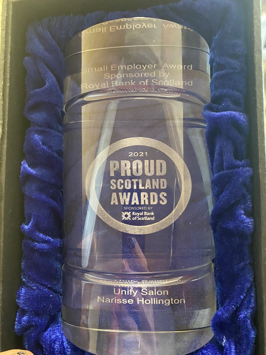 CallanderUnify's tweet image. They done it! We did it! #loudandproud @CallanderUnify @proudscotlanda1 @davidcarlyle_ @Rustie_Lee @ObanPride @BareProductions @stirlingunion @Chiefradio1 @MMMRadioEarn @GraemeGalloway @FrankBanksy @AndyBennett01 Take a bow 🙇‍♀️ @MardiGla  
Now let’s get a Callander/Stirling Pride!