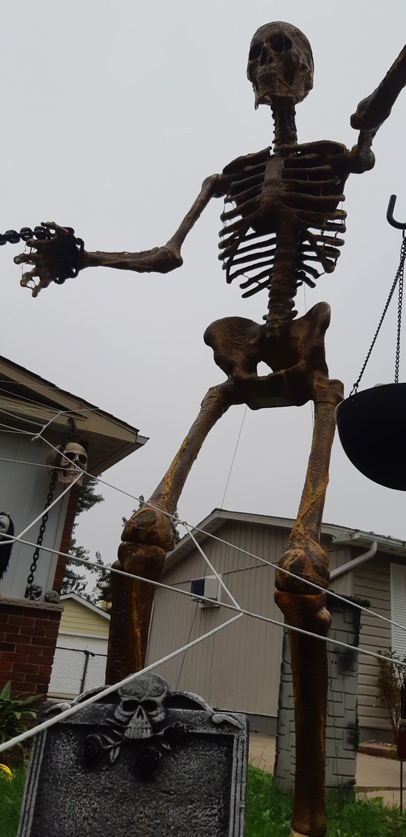 Country959's tweet photo. This LOCAL Skeleton needs a NAME! 💀💀💀

The organizers of the Lost Souls WARMTH drive are on with Morgan at 7:10AM

@WindsorBN @UHC_ #streethelp https://t.co/3I4QYIdkYB
