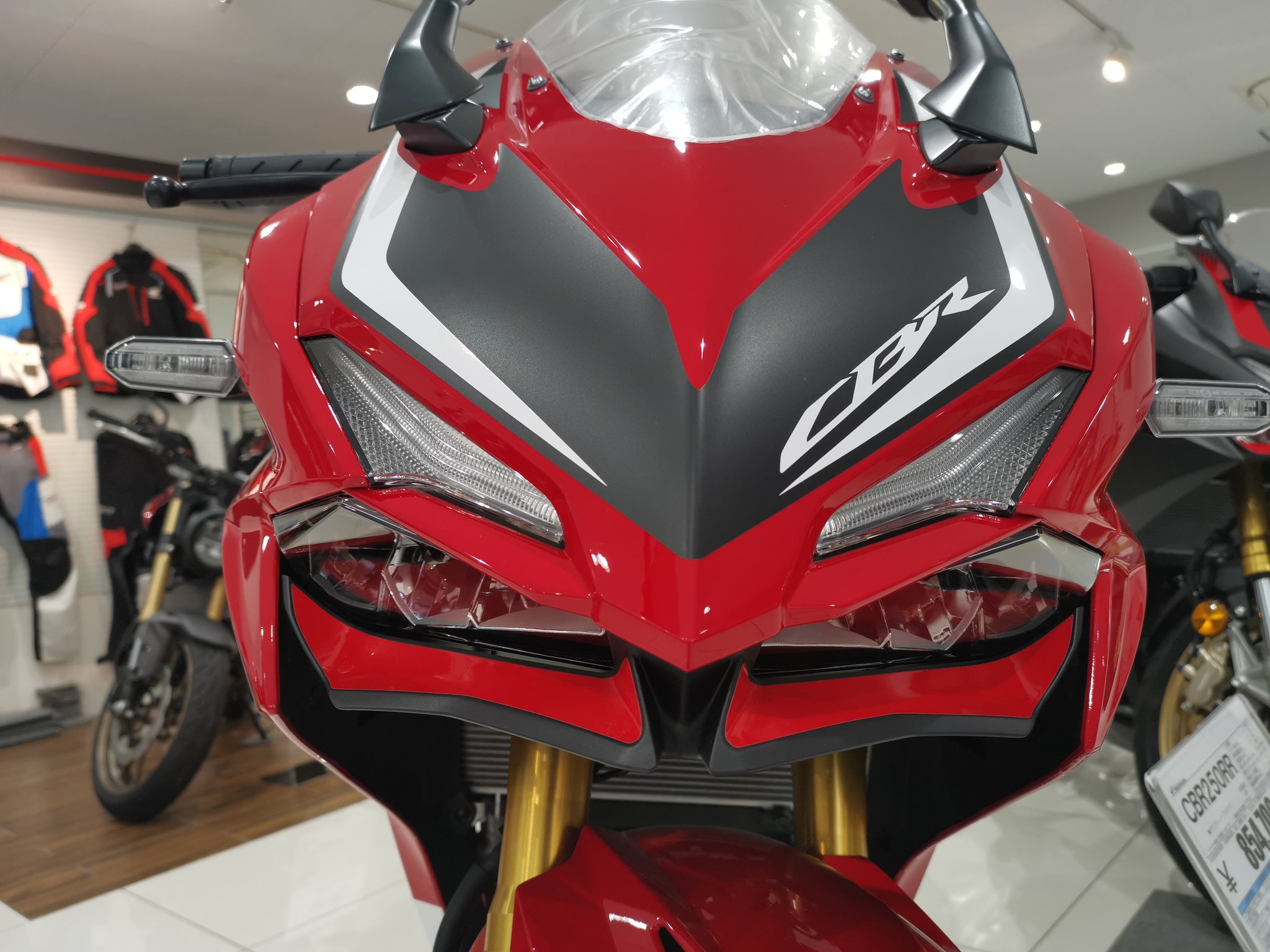 スナッチ675 エヴァみたい Cbr250rr ニダボ Honda ホンダドリーム バイク ばいくのある生活 エヴァンゲリオン T Co Hwo8bfonb4 Twitter