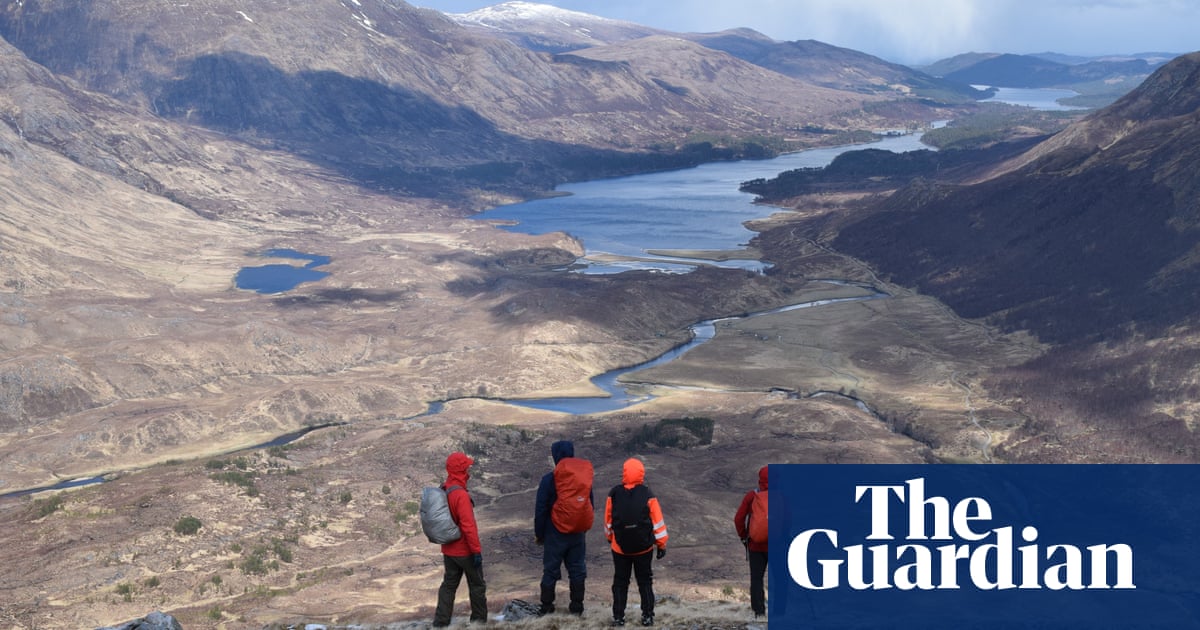 “The economic spin-offs from #rewilding could be that we have far more people working in rural areas, living sustainable lives, the whole thing becomes a virtuous cycle.” ow.ly/jakE50GkSaV