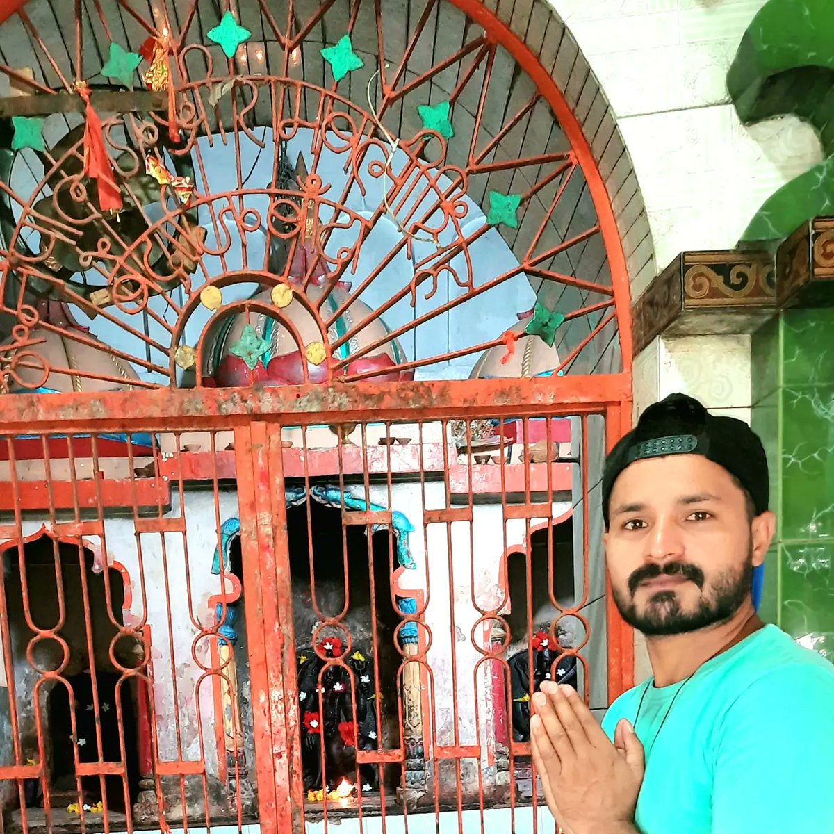 iamssr31's tweet photo. ॐ जयन्ती मंगला काली, भद्रकाली कपालिनी..!
दुर्गा क्षमा शिवा धात्री, स्वाहा स्वधा नमोऽस्तुते..!!
.
जय माँ काली बेंदा वाली🙏 🚩 💐
.
शुभ नवरात्रि 2021🙏 🙏 🚩
.
#ssr #saagarsinghrajput #saagar #singh #rajput #sagarsinghrajput #सागर_सिंह_राजपूत #jaymaakali #benda #banda #uttarpradesh https://t.co/LLQMxWQ89V