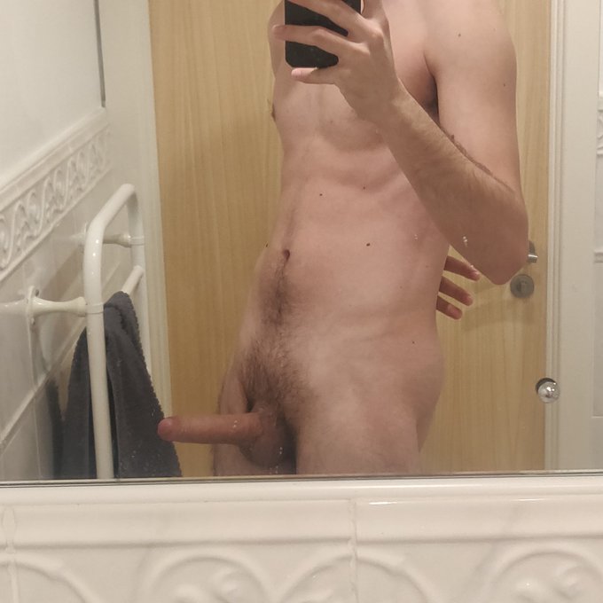 Who want to give my cock a test drive ? https://t.co/cpSYMIBOFZ