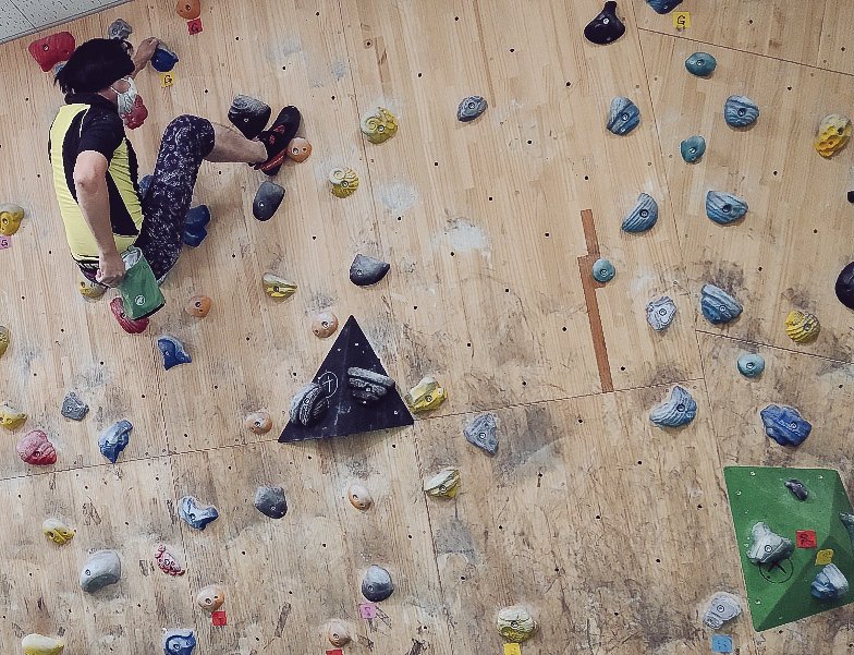 monkey4mountain's tweet photo. 🕸 🕷💉💉
#Training 
#TrainingThursday
#TrainingWednesday
#Bouldering
#Solo https://t.co/hyGtYYvR7T