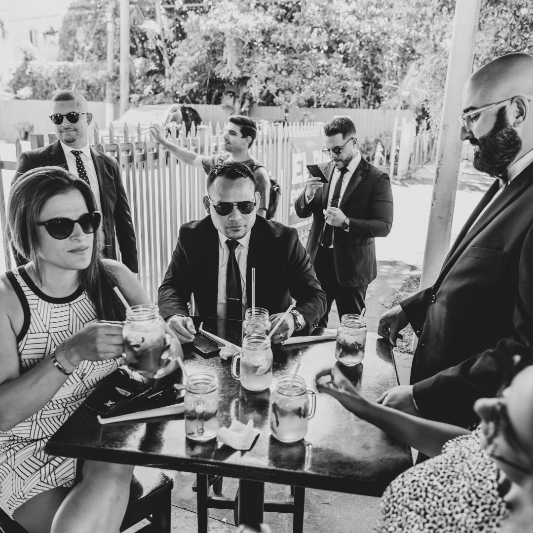 stud_realtor's tweet photo. Our company culture is reflected in and out of the office! ๐
DM for opportunities within the company. ๐ง
#tbt๐๐ธ #tbt #tbthursday #businessmeeting #companyculture #topbrokerage #miamirealtors #miamirealestate #lifestyleir #askedgar https://t.co/Zao2hHDcdY
