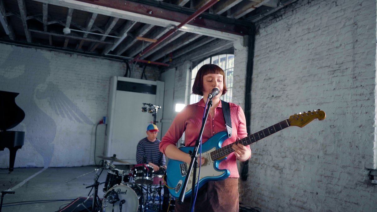 The state51 Conspiracy (@state51) on Twitter photo We're back with round two of our <a href="/spiltmulk/">Spilt Milk</a> series tonight! Manchester three-piece The Early Mornings perform three songs live at the Factory. Premiering at 7pm here 👉
youtu.be/LdpvnOXHFwQ We're back with round two of our <a href="/spiltmulk/">Spilt Milk</a> series tonight! Manchester three-piece The Early Mornings perform three songs live at the Factory. Premiering at 7pm here 👉
youtu.be/LdpvnOXHFwQ