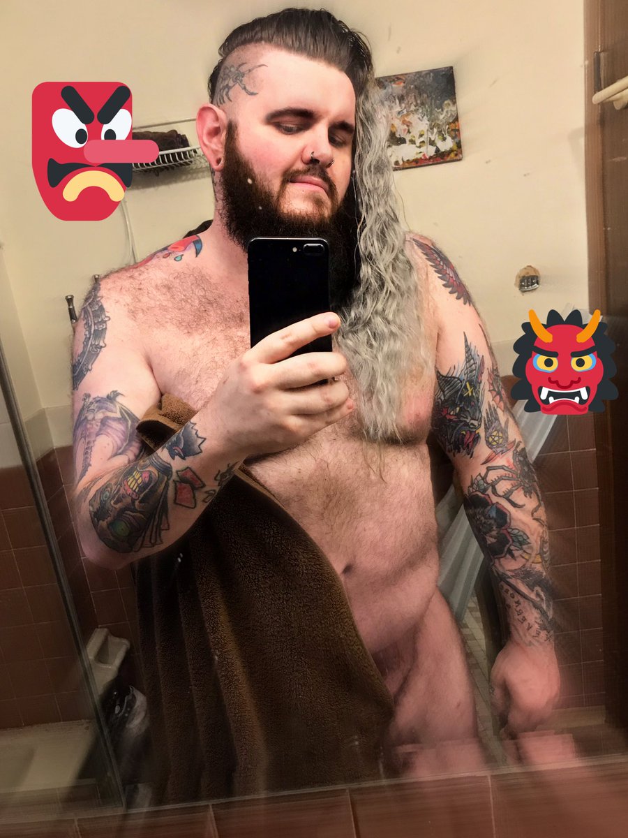 GothxDad's tweet photo. Braids make my hair super curly but I’m here for it #bear #bi #accountant #preshowerselfie #toomanyhashtags https://t.co/9vjbMAP0J9