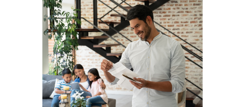 Lorsqu’on #déménage, plusieurs démarches sont à effectuer, à commencer par le transfert de son courrier. Prévenir les différents organismes ou opter pour le transfert automatique… comment continuer à recevoir ses courriers et colis à sa nouvel mon.conseilpro.link/r/fkkker8