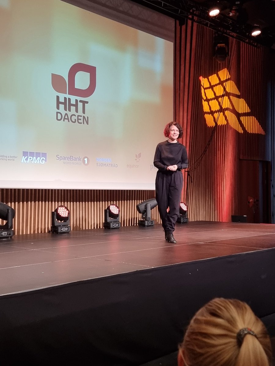 Prorektor Kathrine Tveiterås åpner den 11. #HHTdagen <a href="/UiTNorgesarktis/">UiT Norges arktiske universitet</a>. - Du, du er vårt fremste konkurransefortrinn, slår prorektor fast i sin innledning til studentene våre.