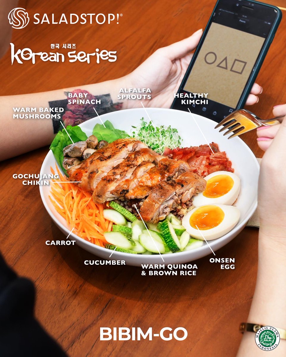 SaladStopID's tweet photo. Ketika lagi makan SaladStop! lalu dapat invitation #SquidGame 📺 let's go! Nonton film Korea memang seru dan sehat banget apalagi kalau ditemenin SaladStop! Korean Series 🇰🇷🥗
•
SaladStop! is also available on GoFood, GrabFood, ShopeeFood (search: SaladStop!)
#saladstop https://t.co/9Bfta4Z5VD