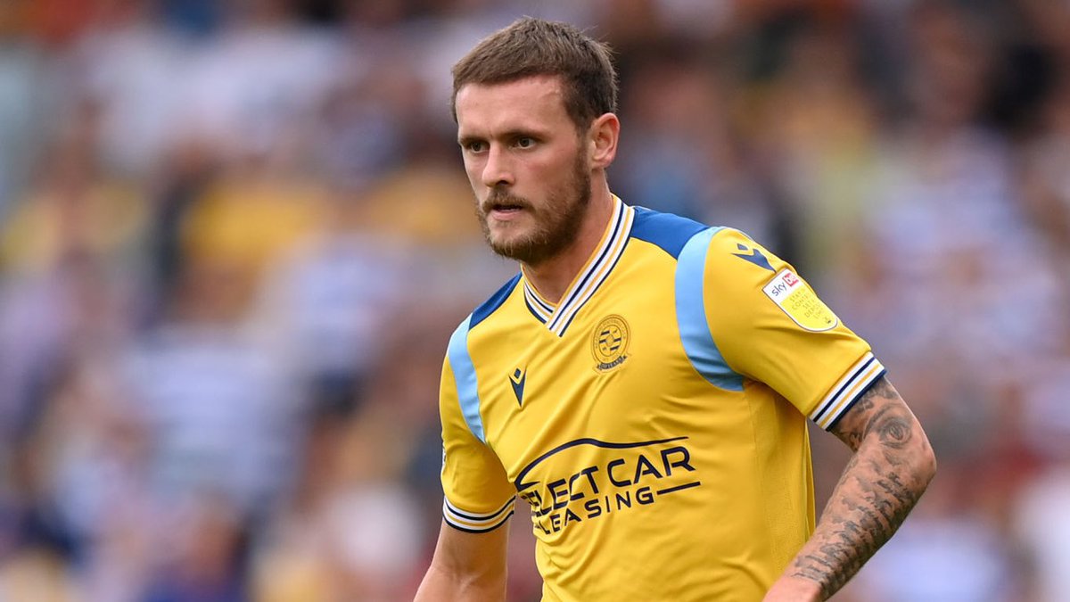 RFCLatest's tweet photo. 🏴󠁧󠁢󠁥󠁮󠁧󠁿 Congratulations to #ReadingFC’s John Swift who has been nominated for the Championship Player of the Month for September by both the @PFA and @SkyBetChamp! https://t.co/TaDOUQGyGV