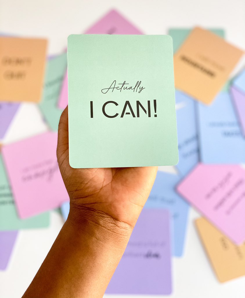 mak_artistry's tweet image. Yes you can! 
Start your day with positive affirmations. 
Designed by yours truly for @kadeauxavenue .
. 
Available to order #affirmationcards #cards #designprint #candyworp #gifting