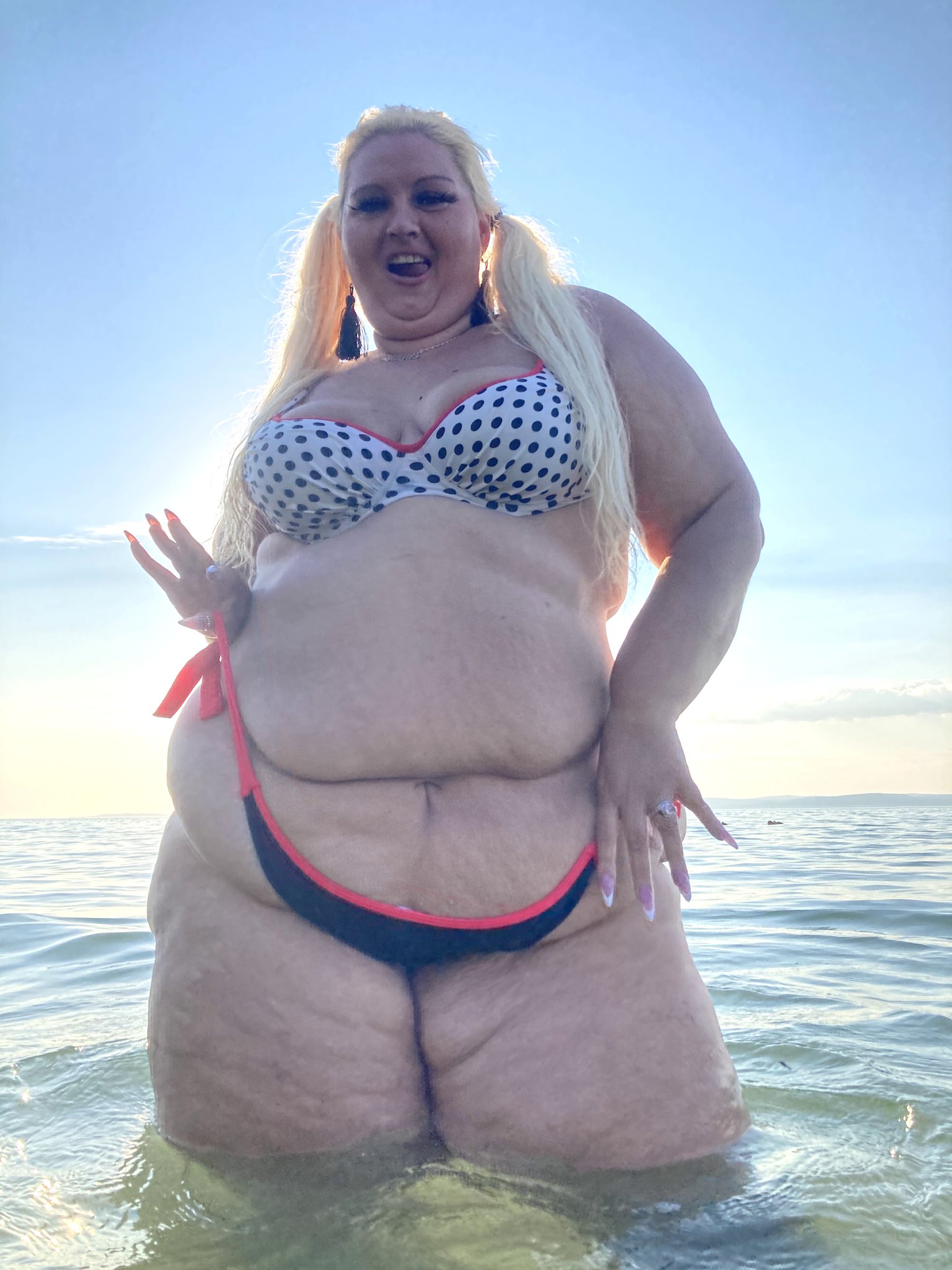 Are you already following onlyfans site? You can now see it on the fansly page. #ssbbwlover #ssbbwgoddess #chubbywomen #ssbbwonlyfans #curvyqueen https://t.co/5ZgJZssABf