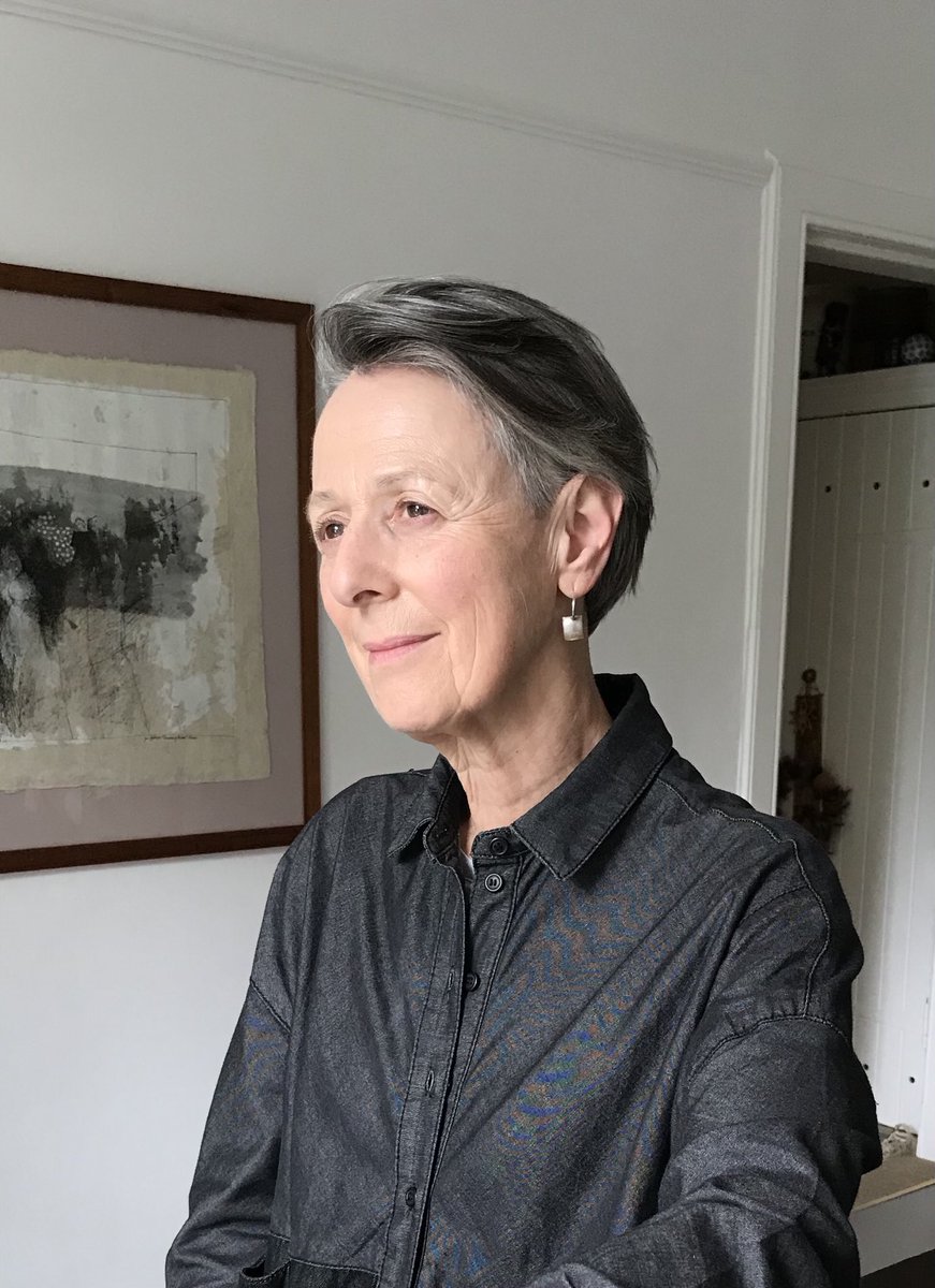 badbunnyybenito tweet media