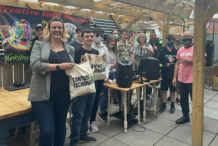 nidecdrives's tweet photo. We recently donated equipment to the Clwb DJ Club, part of the Creative Stuff Newtown youth group, which will help equip youngsters and enable them to explore their musical creativity and technical know-how 🎶
Read the full news story here: https://t.co/6J8IKPFUNw
#FriendsOfCT https://t.co/Y0uAAEkhlw