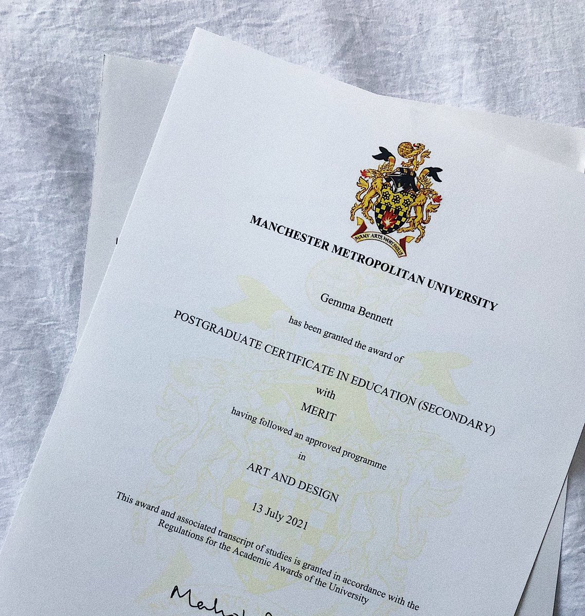 miss bennett 🎨 tweet media