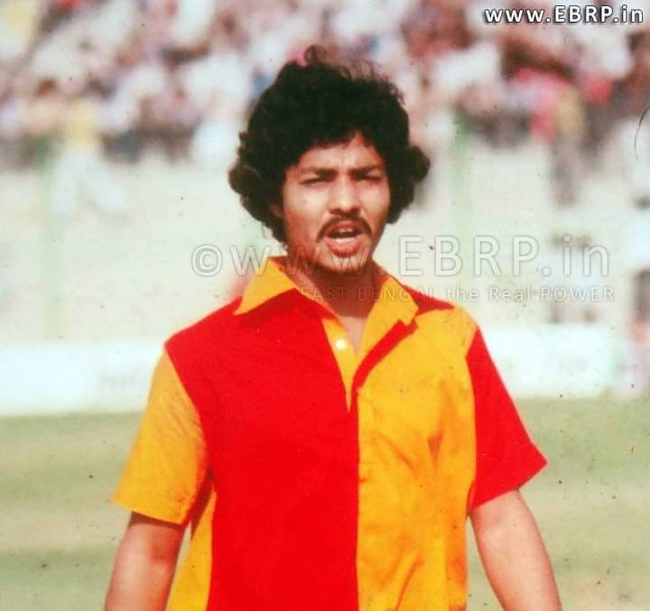 EBRPFC's tweet photo. #ThrowbackThursday

Remembering the legendary Krishanu Dey, the Indian Maradona.

Share your memories on Krishanu Dey in the comment section.

❤️💛
#JoyEastBengal🔥 #KrishanuDey #WeAreSCEB #EBRP #IndianFootball https://t.co/TEWVKelnhJ
