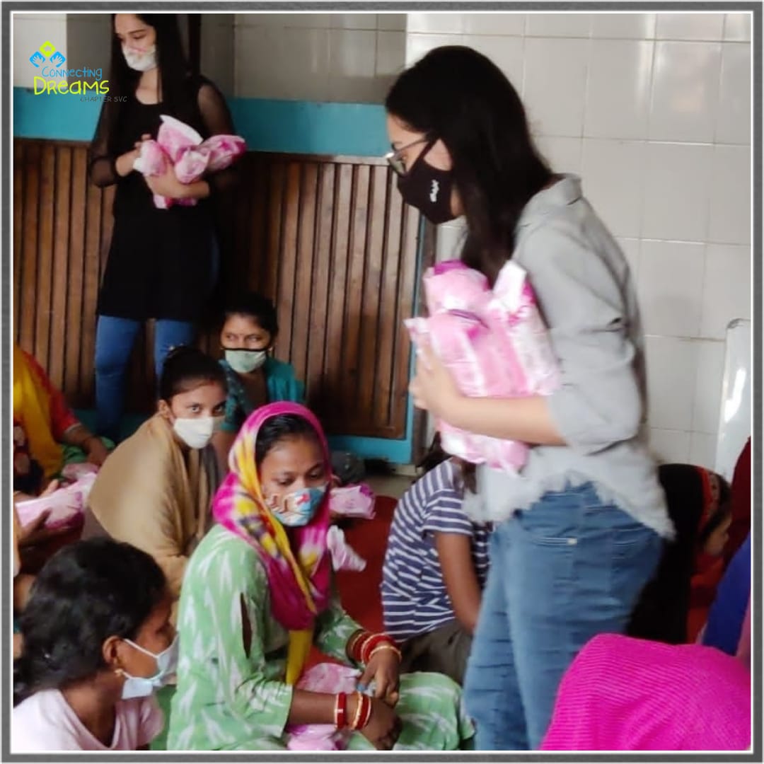 Cdf_SVC's tweet photo. Don’t wait for a girl to become a woman to empower them. Empower a girl’s life by giving sanitary pads to them. With pads, we give them wings.🧚🏼‍♀️

#cdf #cdffamily #projectroshni #drive #sanitarynapkins #cdfindia #changemakers #sdgs #HopeOnTheStreet
#lifeisbeautiful #staypositive https://t.co/FxpuFAMDUs