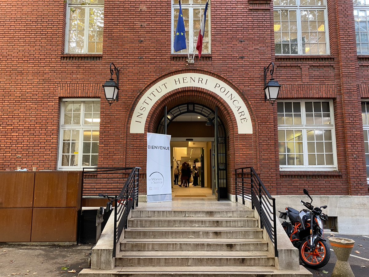 Hello to all! 🙋‍♀️
We are in Paris today for the <a href="/LOrealGroupe/">L'Oréal Groupe</a> - <a href="/UNESCO/">UNESCO 🏛️ #Education #Sciences #Culture 🇺🇳</a> Young Talents For #WomenInScience award ceremony. The classes of 2020 and 2021 are present. 
👉 Stay tuned to follow this day with us here!