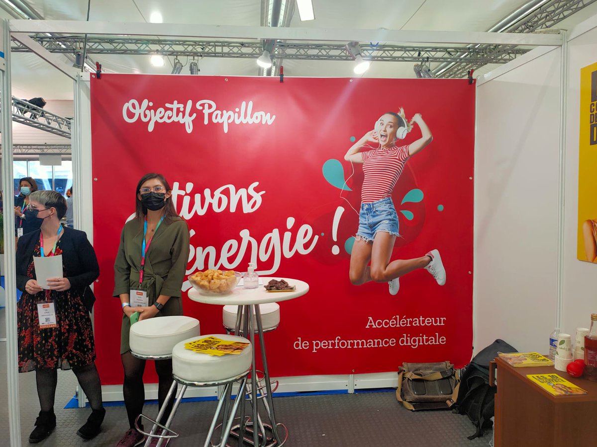 bgarnot's tweet photo. En direct du salon @serviciz avec la dream team @ObjPapillon ! Retrouvez-nous à 15h pour une conférence dédiée à la performance digitale 📢 https://t.co/A5ZQd6qJ2i