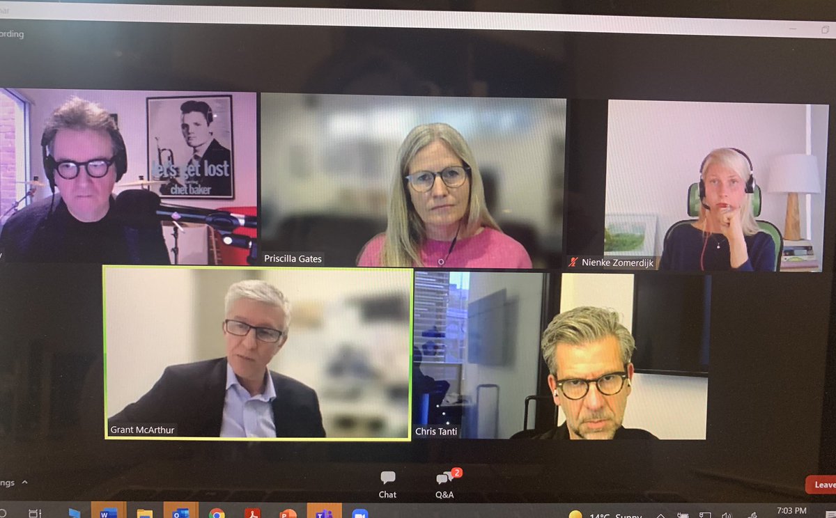 VCCCAlliance's tweet image. We have long known how important support networks are for people with a #cancer diagnosis. COVID has meant that people are now alone for many treatments and even when they are receiving bad news. Barriers of PPE, masks and distancing exacerbate feelings of isolation. #psychtalks