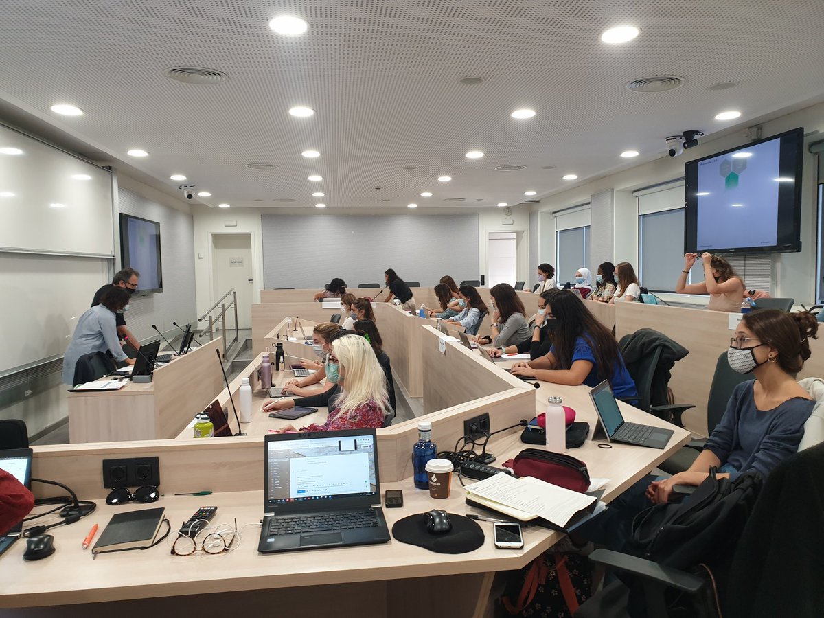 JVLazarus's tweet photo. Back to school...! My first day teaching face-to-face since the start of you know what. We are masked. We are vaccinated and ready to go!! The annual #HScourse at @ISGLOBALorg. #HealthSystems #VaccinesWork https://t.co/cNYvjCZezn