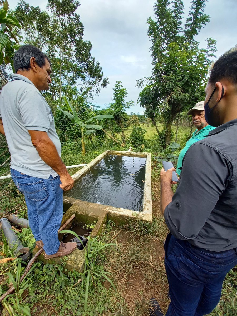 wisions's tweet image. How can #biodigesters best be integrated into long-term #familyfarming practices?
🌿 In Costa Rica, we learned that local champion families are most qualified to lead #capacitybuilding, and that a #holisticapproach is needed to be successful.
Learn more: buff.ly/3ieu6yK