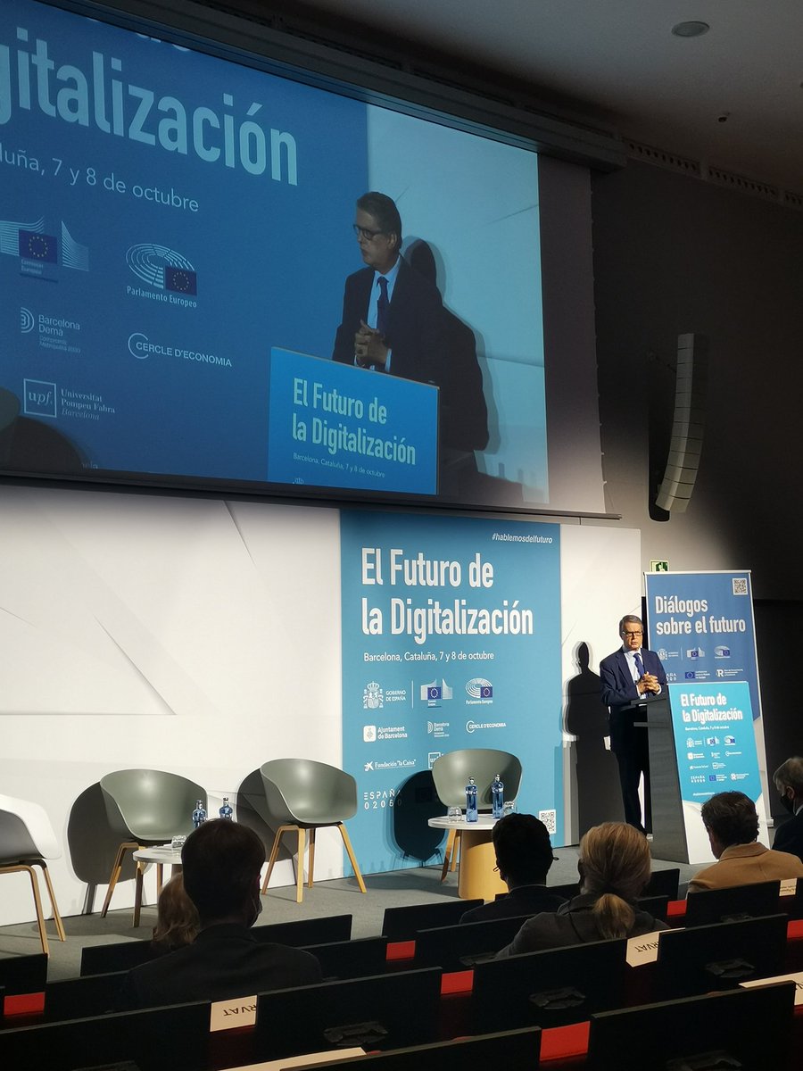 estelabo's tweet photo. Avui també es debat a Barcelona sobre el futur de la digitalització en el marc dels debats del procés España 2050 #hablemosdelfuturo
La transformació digital no només no pot anar en contra dels drets de les persones sinó que ha de contribuir a reduir escletxes.
#CicleIntelligent https://t.co/oA89JQtpjR