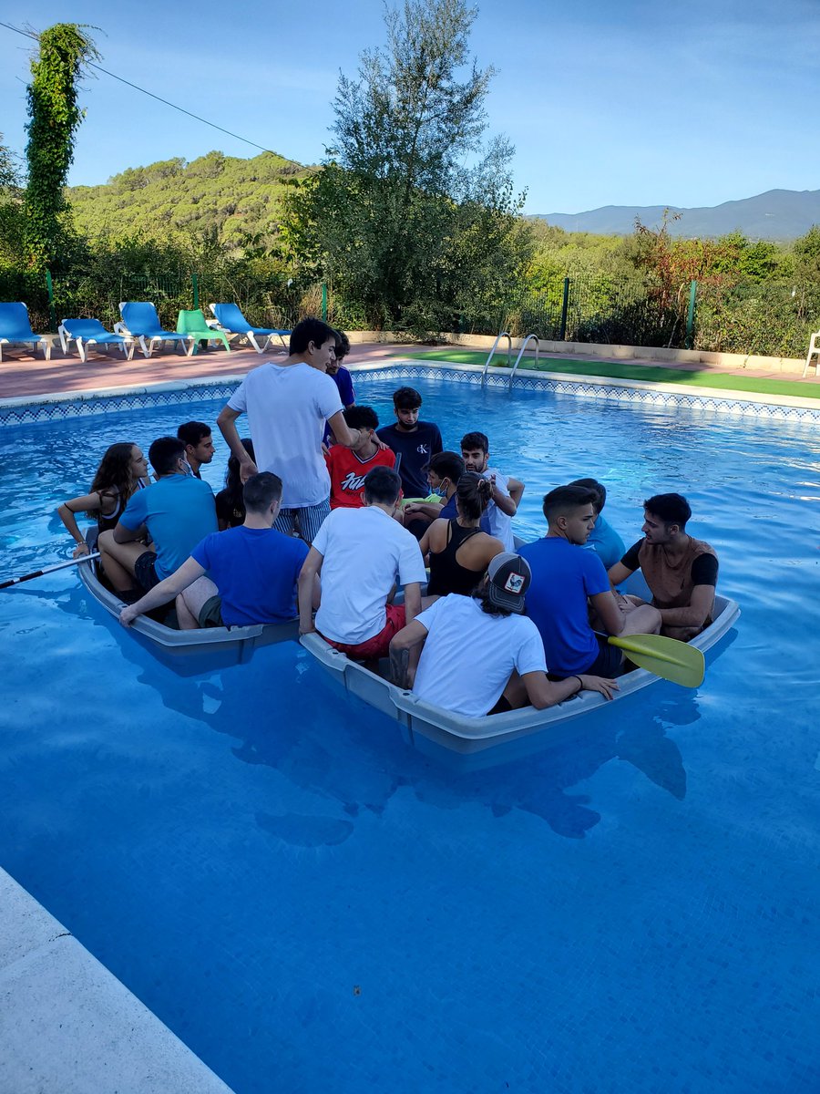 Jose Morales Aznar (@josemoralesaz) on Twitter photo Un altre curs que comencem a activitats de lideratge a la Granja amb l'alumnat de 1r curs de <a href="/BlanquernaCAFE/">Blanquerna CAFE</a> <a href="/BlanquernaFPCEE/">Blanquerna FPCEE</a> <a href="/sebastiani64/">Enric M. Sebastiani</a> <a href="/TonFiguls/">Ton Fíguls</a> <a href="/MonicaSolana_T/">Monica Solana Tramunt</a> Un altre curs que comencem a activitats de lideratge a la Granja amb l'alumnat de 1r curs de <a href="/BlanquernaCAFE/">Blanquerna CAFE</a> <a href="/BlanquernaFPCEE/">Blanquerna FPCEE</a> <a href="/sebastiani64/">Enric M. Sebastiani</a> <a href="/TonFiguls/">Ton Fíguls</a> <a href="/MonicaSolana_T/">Monica Solana Tramunt</a>