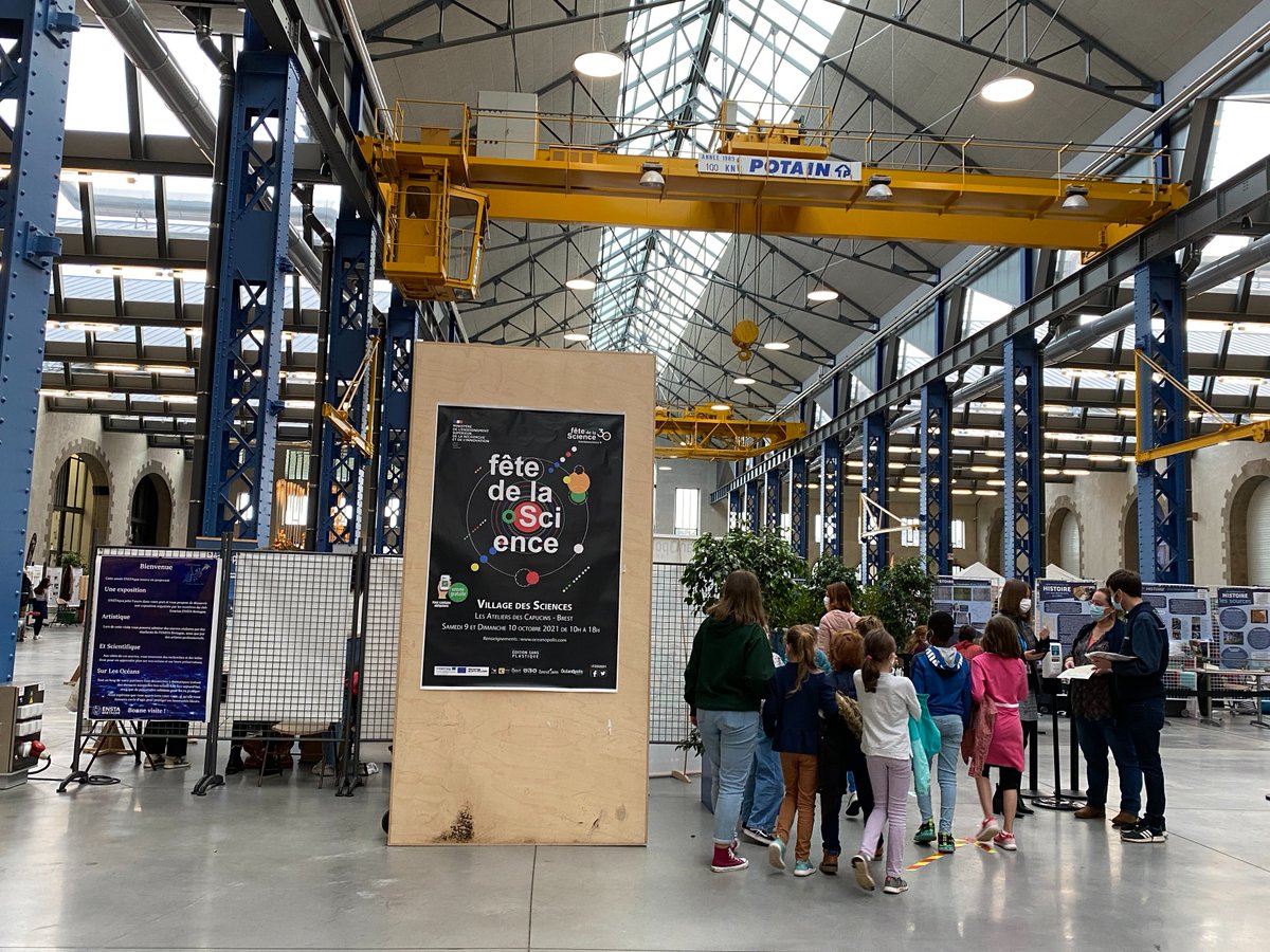 Océanopolis Brest (@oceanopolis_) on Twitter photo Le Village des Sciences ouvrira ses portes au grand public ce samedi aux <a href="/capucinsbrest/">Les Ateliers des Capucins</a> ! #FDS2021
📅 09 & 10 octobre 2021 de 10h à 18h
📍 Place des machines, aux Ateliers des Capucins
🎫 Gratuit et sans réservation
😷 Pass sanitaire obligatoire Le Village des Sciences ouvrira ses portes au grand public ce samedi aux <a href="/capucinsbrest/">Les Ateliers des Capucins</a> ! #FDS2021
📅 09 & 10 octobre 2021 de 10h à 18h
📍 Place des machines, aux Ateliers des Capucins
🎫 Gratuit et sans réservation
😷 Pass sanitaire obligatoire
