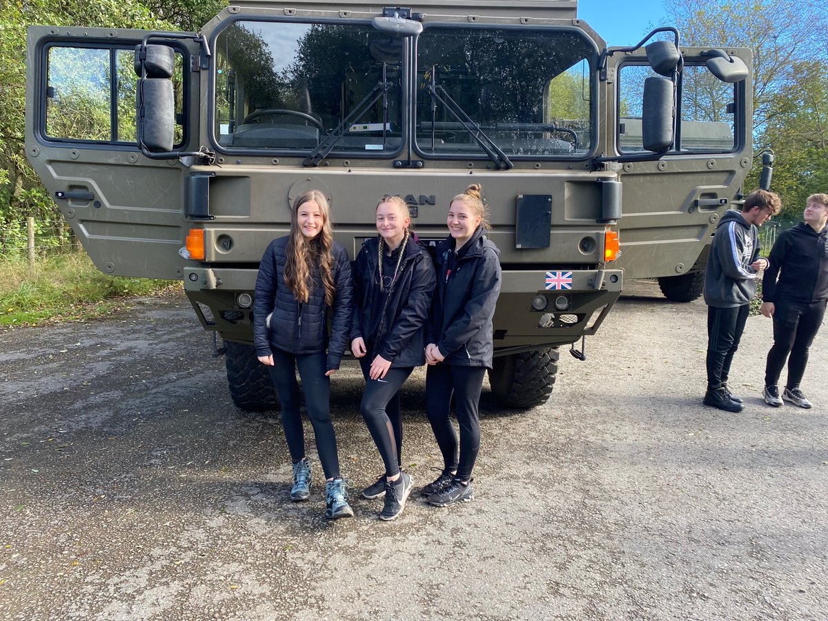 UPSEccles's tweet photo. 2021 is off to a great start @EcclesSFCollege Last week #publicservice students completed Snowdon, and this week we are looking into careers with @BritishArmy https://t.co/RHweM4mvoV