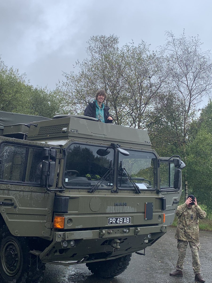 UPSEccles's tweet photo. 2021 is off to a great start @EcclesSFCollege Last week #publicservice students completed Snowdon, and this week we are looking into careers with @BritishArmy https://t.co/RHweM4mvoV