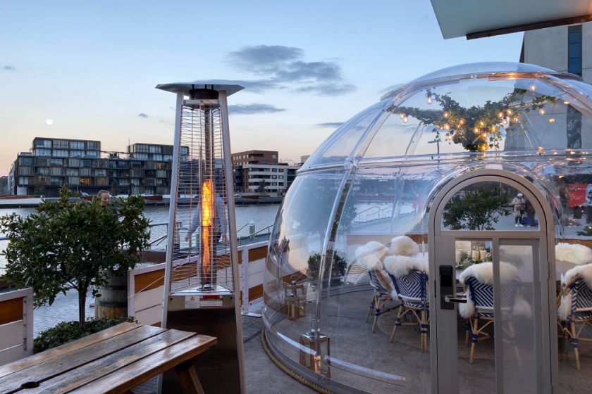chillibeanmedi1's tweet photo. Before #COVID19, #KenBehrens were able to enjoy their first #DiningDome experience @TheDockKingston. As the digital marketing agency that helped launch Dining Dome in #CBR, we look forward to when we're able to share this experience with you in the future https://t.co/KwBuJZeVbs https://t.co/FYtClx6YVl