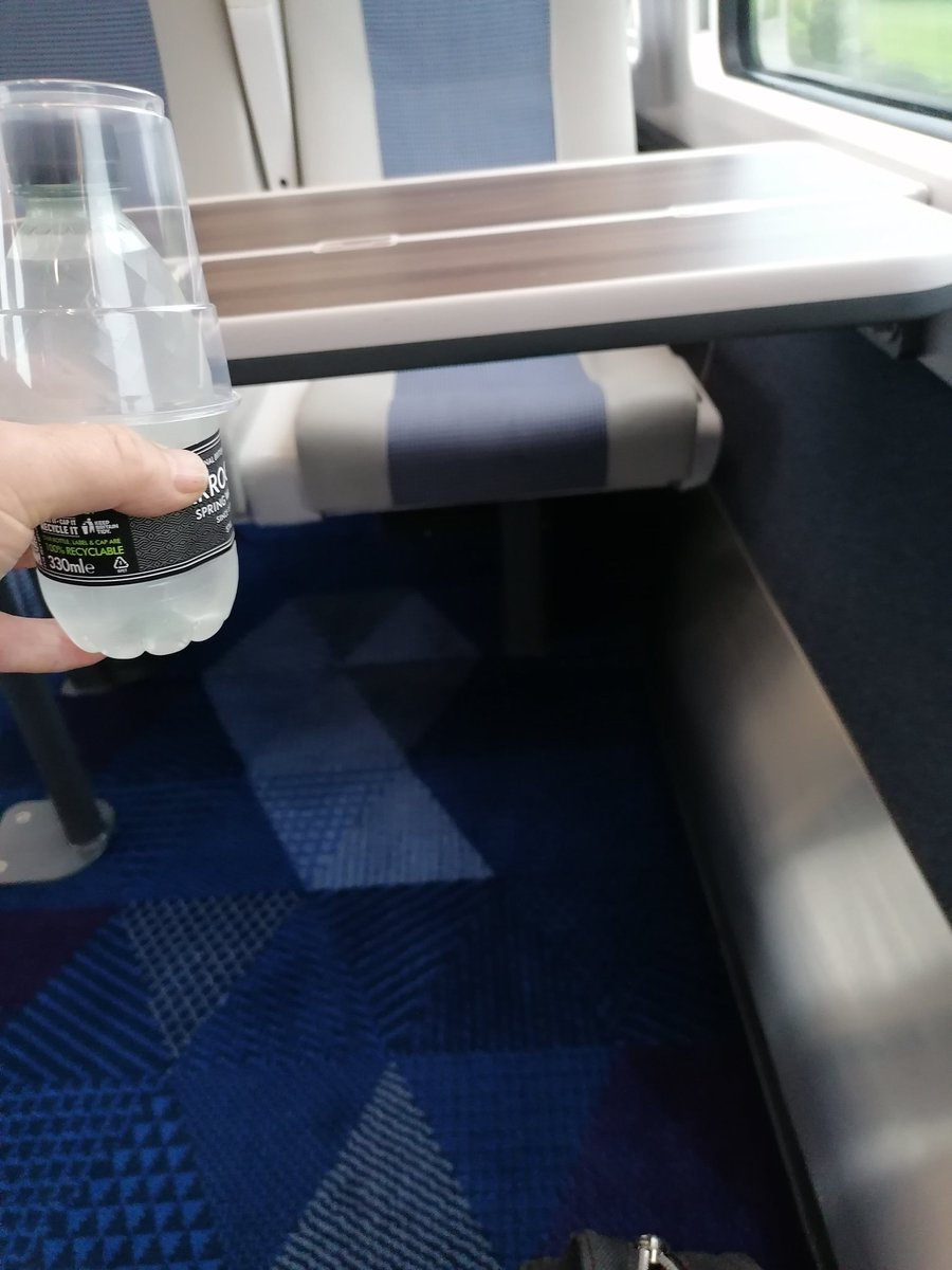 Rob_A_Bracewell's tweet image. The long distance table, @TPExpressTrains #NotThoughtOut #DesignFail