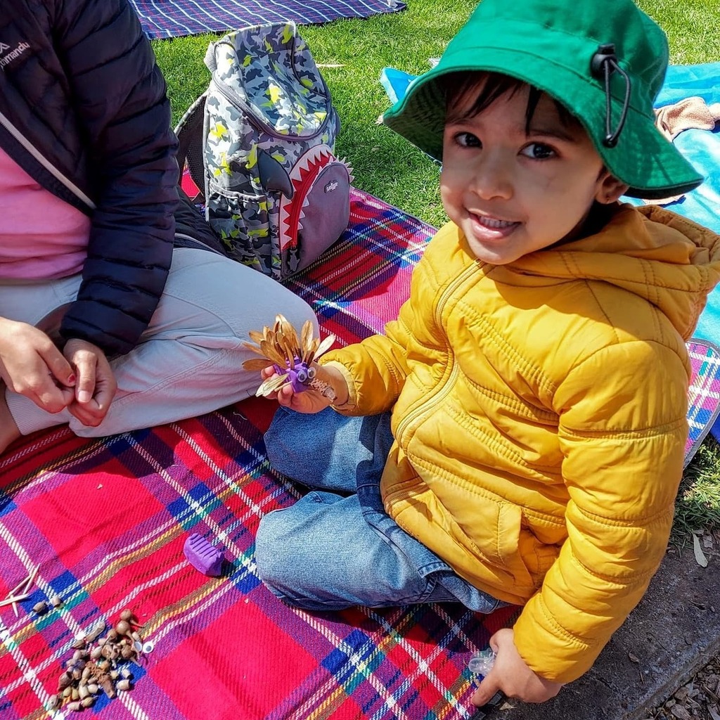 Happy snaps from our Pop-up Storytime at spectacular Hazelwood Park 🌳 Were you there? A few of our reclusive furry friends turned up... swipe left to discover who they were! 🐨

#cityofburnside #librariessa
#storytime #australiananimals instagr.am/p/CUuFpnJBAvv/