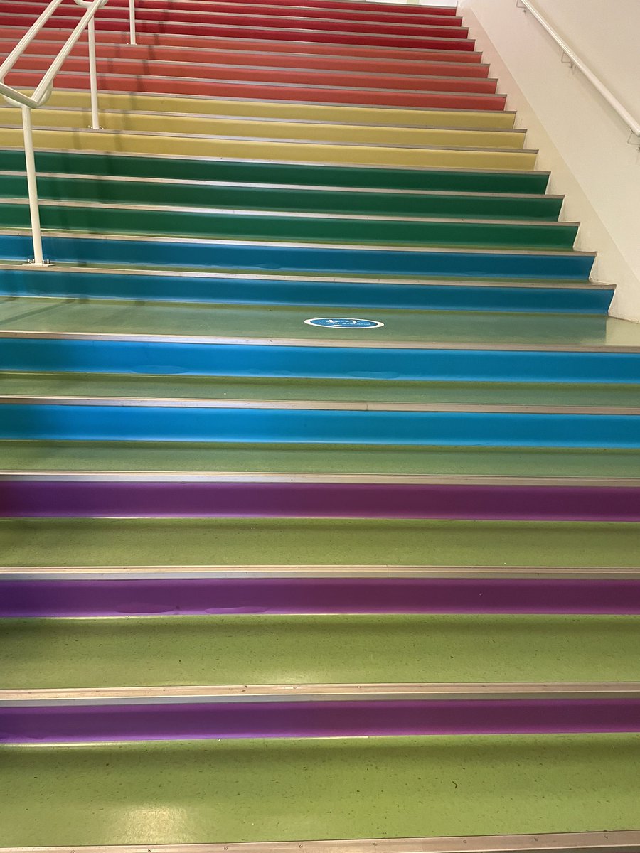 EBorstlap's tweet image. Overleg in het gemeentehuis in @Emmen met alle gemeenten en corporaties;  wonen in Drenthe vraagt om een gezamenlijke aanpak