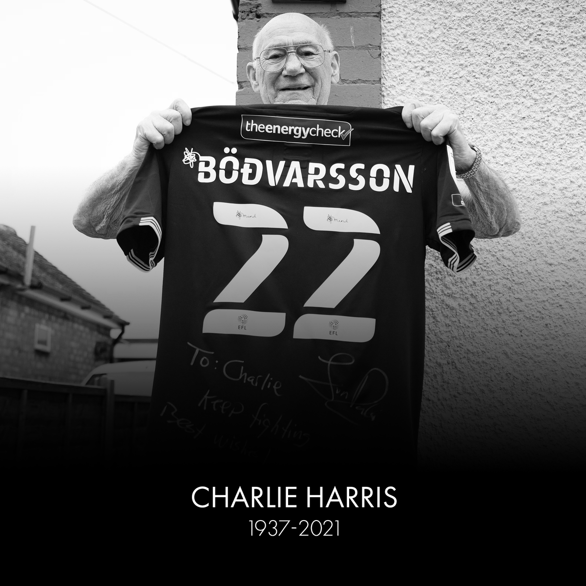 💙 We're so sorry to announce that #Millwall fan Charlie Harris - star of January's <a href="/CancerDeadline/">Cancer Deadline Day</a> campaign - has passed away following a long and brave battle against the disease.

Rest in peace, Charlie, and thank you for everything. 🦁