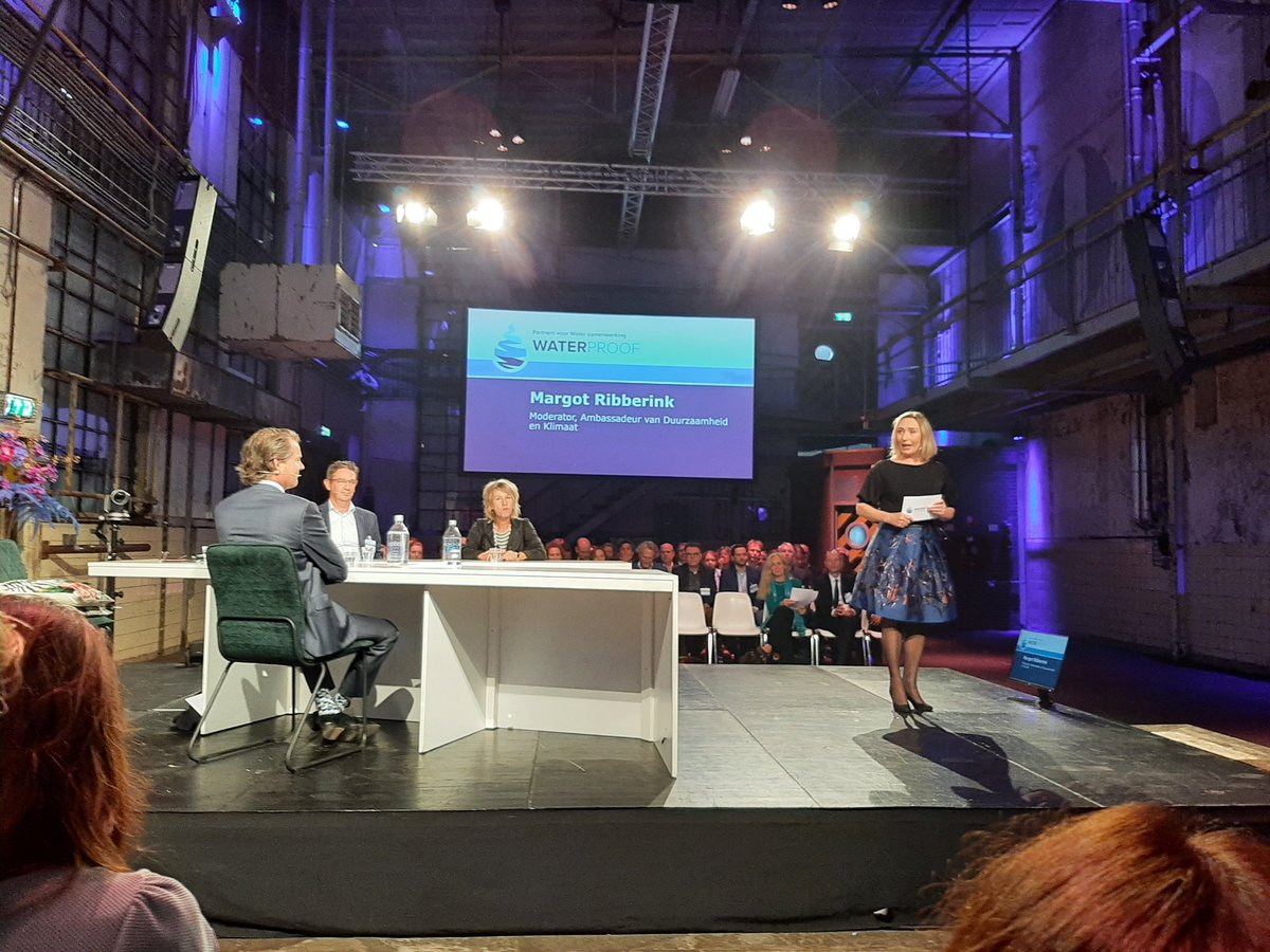 DeltaSubsidence's tweet photo. Today the Dutch watersector meets at the #Waterproof event of the international Partners voor Water program @RVO. Stressing need for #creativity, #collaboration and #inclusive and #contextualized #solutions. @henkovink: "Find novel ways to collaborate and keep asking questions" https://t.co/e313YCI5py