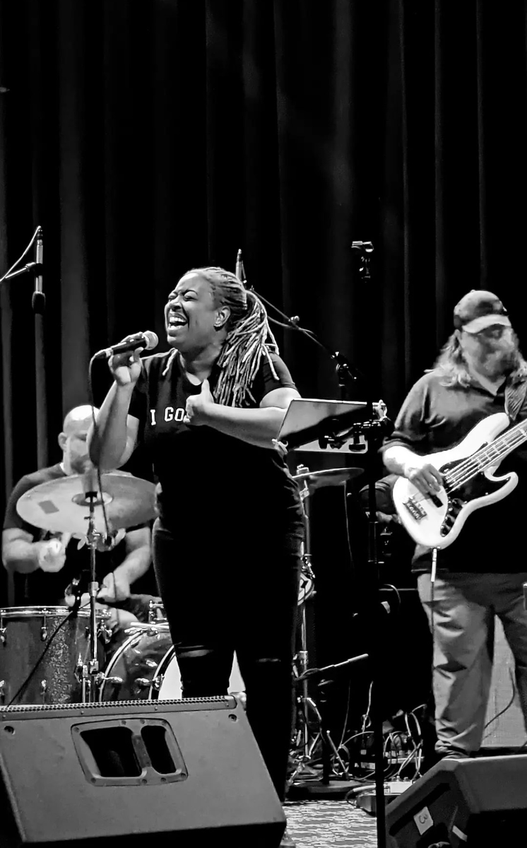 Fun show last night! Thanks to <a href="/ThunderbirdMH/">THUNDERBIRD CAFÉ & MUSIC HALL</a> and Delvon Lamarr Trio for having us out 👍