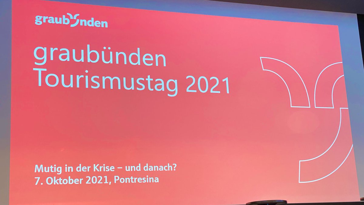 Geehrt am 2. Tourismustag #Graubünden #grtt2021 teilzunehmen! Wichtiger Austausch unter den Regionen #tirol #Südtirol #wallis positiver Ausblick auf die kommende Wintersaison❄️ mit hoffentlich unkompliziertem Zugang zur gesamten Wertschöpfungskette des Tourismus 🍷🎿🚠