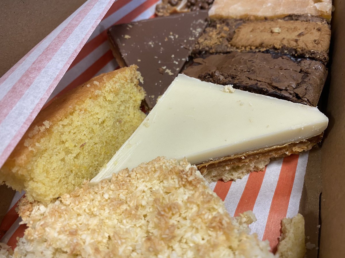 CHS_EventsS3's tweet image. Collecting some fab looking fresh baking yesterday and this morning from Bon Tearoom, @Cafe_Vigo and @TheVillageCaf10 😋 These won’t be around for long at our Craigmount Carnival! @CraigmountHS