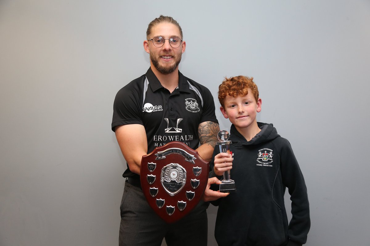 Gloucestershire Cricket Foundation (@gloscricketfdn) on Twitter photo Congratulations to <a href="/graynics/">Gray-Nicolls</a> Players of the Year, Katie Jones and Jonty Grindal after their outstanding seasons🏆
Both players have been awarded a <a href="/graynics/">Gray-Nicolls</a> voucher entitling them to a bat, pads & gloves of their choice😃
Two players to watch <a href="/DumbletonCC/">Dumbleton Cricket Club</a> <a href="/Stoke_BishopCC/">Stoke Bishop Cricket Club</a>🙌 Congratulations to <a href="/graynics/">Gray-Nicolls</a> Players of the Year, Katie Jones and Jonty Grindal after their outstanding seasons🏆
Both players have been awarded a <a href="/graynics/">Gray-Nicolls</a> voucher entitling them to a bat, pads & gloves of their choice😃
Two players to watch <a href="/DumbletonCC/">Dumbleton Cricket Club</a> <a href="/Stoke_BishopCC/">Stoke Bishop Cricket Club</a>🙌