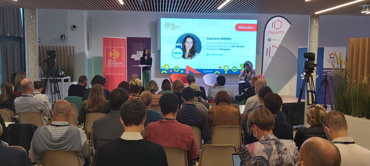 CFernique's tweet photo. Ouverture du #GreenITDay à la @Cite_eco #Montpellier et aussi en live sur https://t.co/3FgT7t1cHU
Ce matin keynote et table ronde, cet après midi 9 ateliers distanciels 
#NumResp #GreeniIT https://t.co/bZf0fAptjo