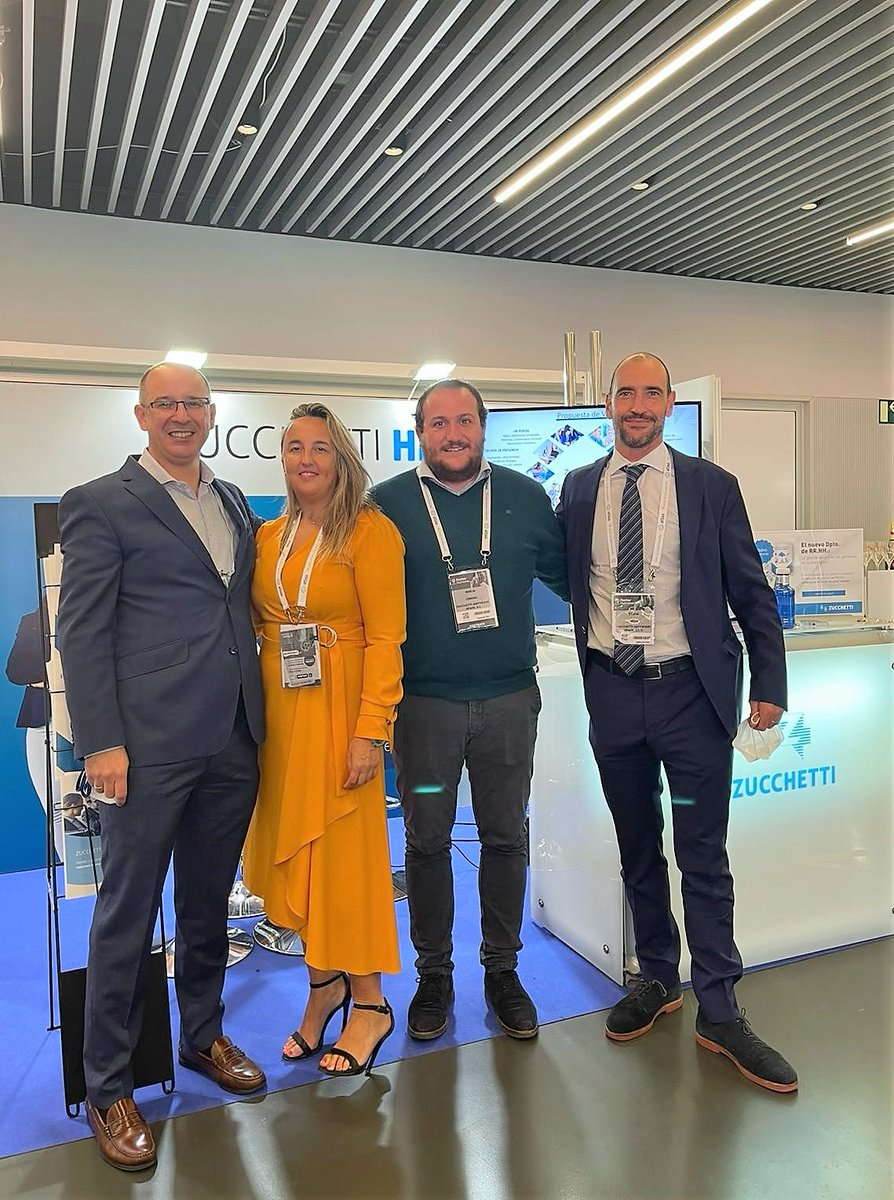 ZucchettiSpain's tweet photo. 📣📣Hoy estamos en FACTOR HUMANO, el encuentro anual de referencia para los profesionales de #rrhh
¡Os esperamos en el Stand 7 con las tendencias y soluciones más vanguardistas para la gestión de los #recursoshumanos en la era digital!💡

#ZucchettiHR #CongresoFH
@ZucchettiWorld https://t.co/ckeOROOdP8
