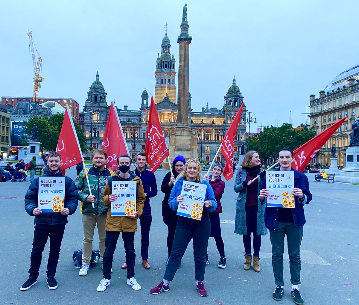 FairHospitality's tweet photo. #CoventGarden
#Birmingham
#Leeds
#Holborn
#Norwich
#TrafalgarSquare
#Glasgow
#Manchester
Are you listening #PizzaExpress ?
#FairTipsNow #HandsOffOurDough https://t.co/nhdgjkLKbt